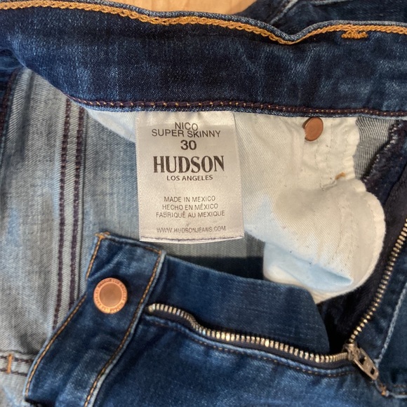 Hudson Jeans, Nico Super Skinny, Size 30 - Picture 4 of 6